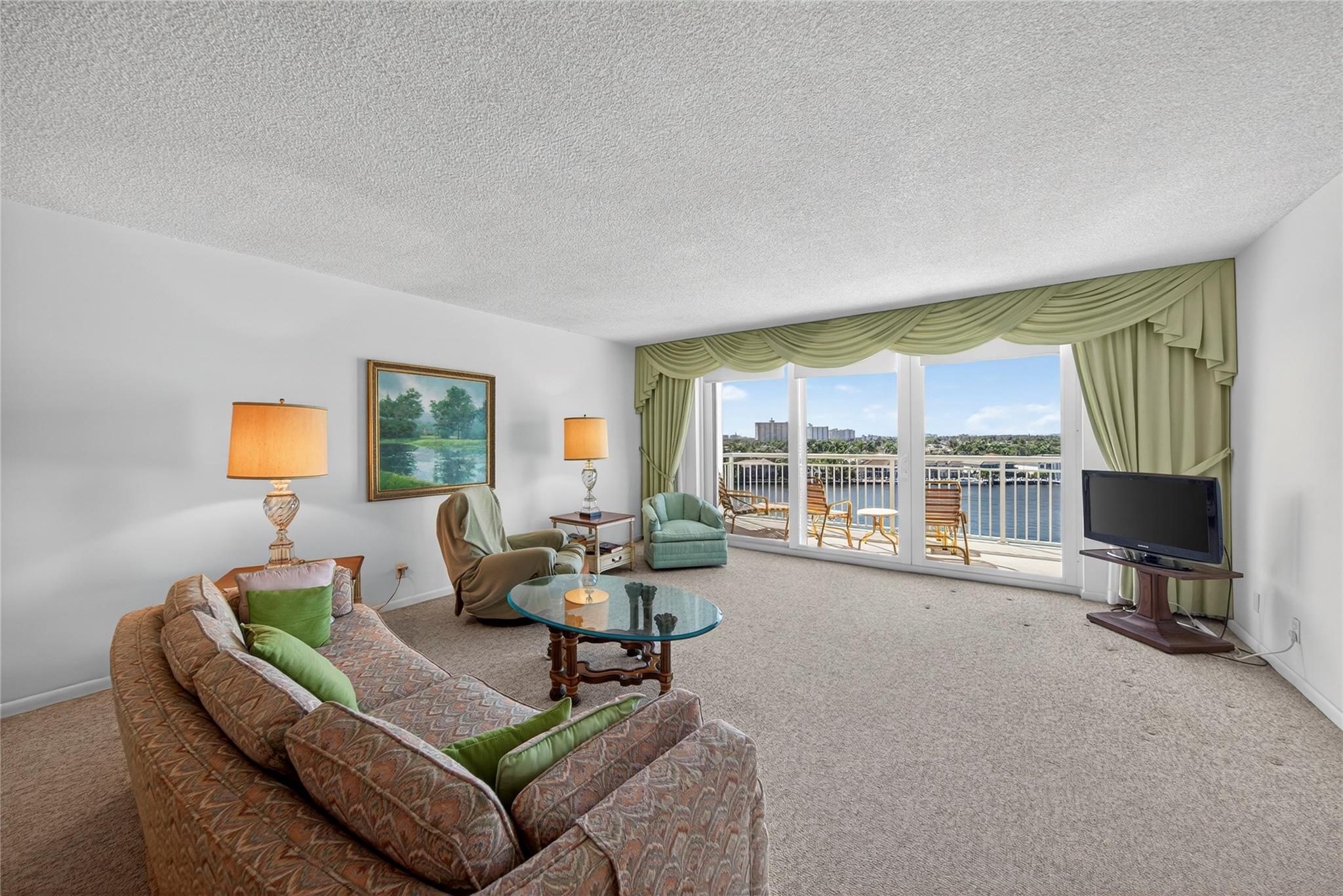 Bayshore Towers - Residential