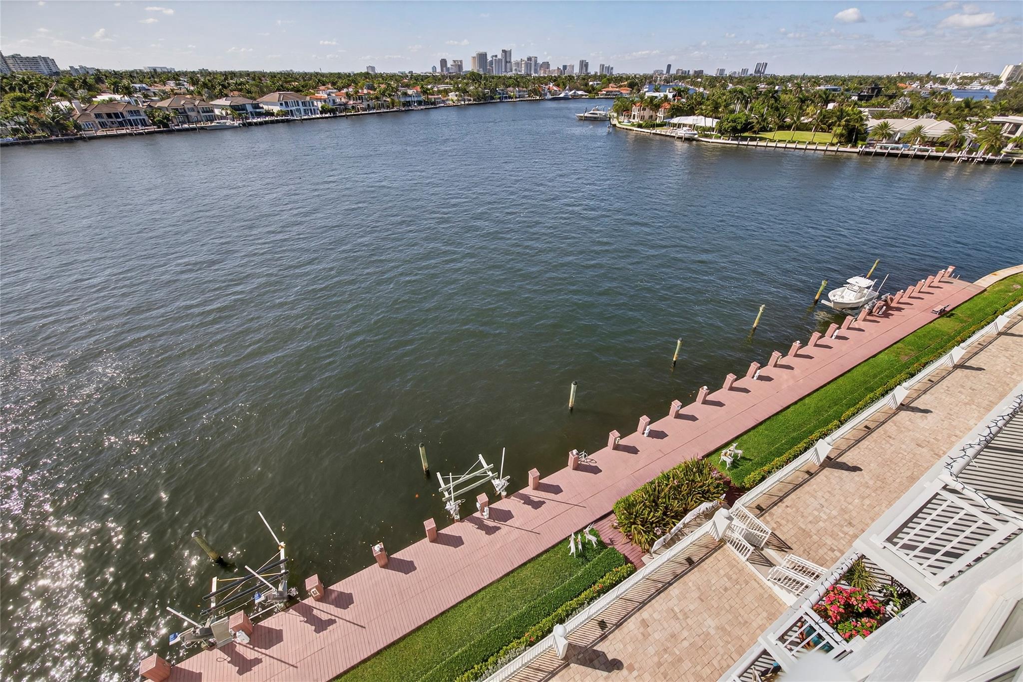 Bayshore Towers - Residential