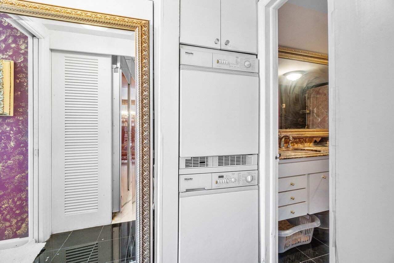 AMBASSADOR SOUTH DEV CORP - Residential Lease