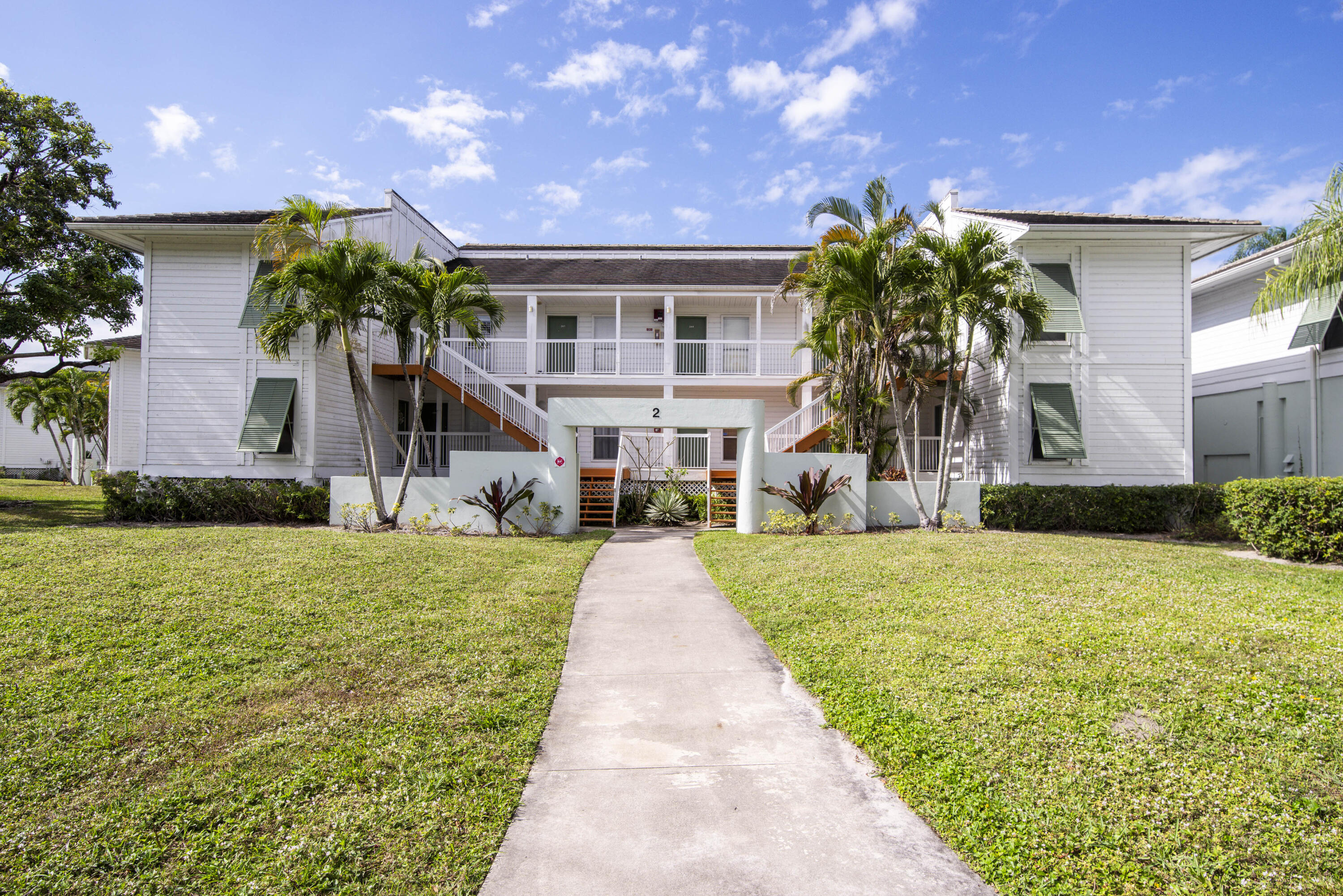 Cypress Point at PGA National - Residential