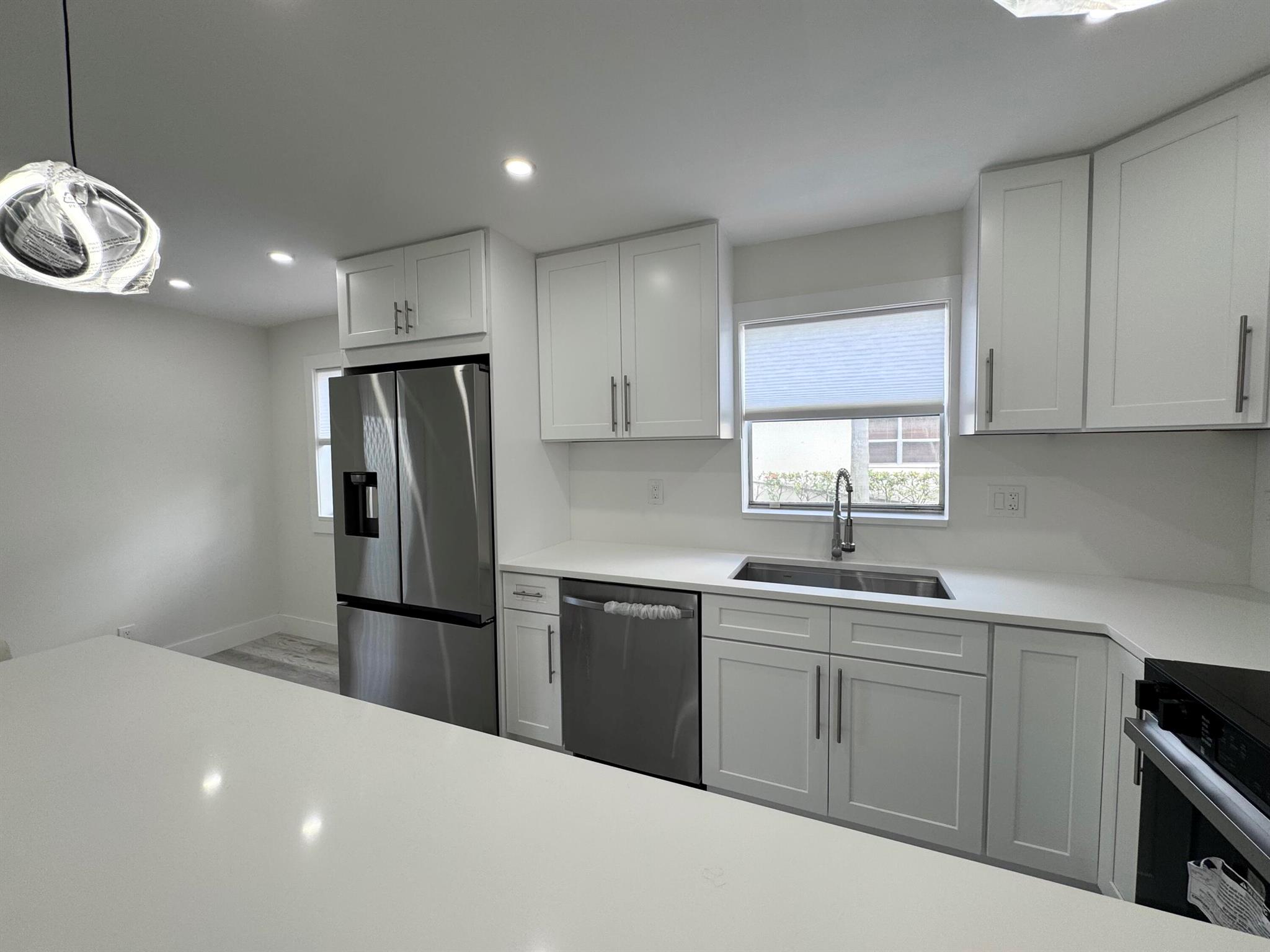 KINGS POINT BRITTANY COND - Residential