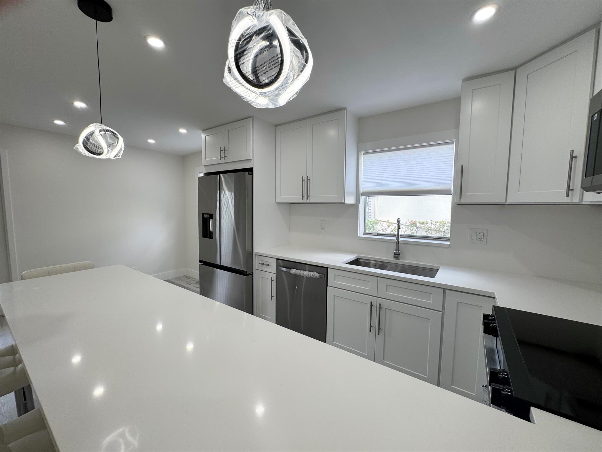 KINGS POINT BRITTANY COND - Residential