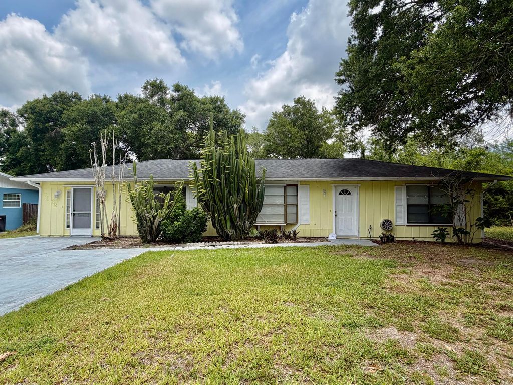 Photo of 7902 Banyan Street, Fort Pierce, FL 34951 (MLS # B26027529)