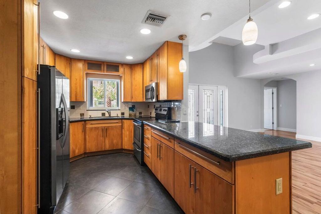 Photo of 298 NW 11th Street, Boca Raton, FL 33432 (MLS # R11151626)