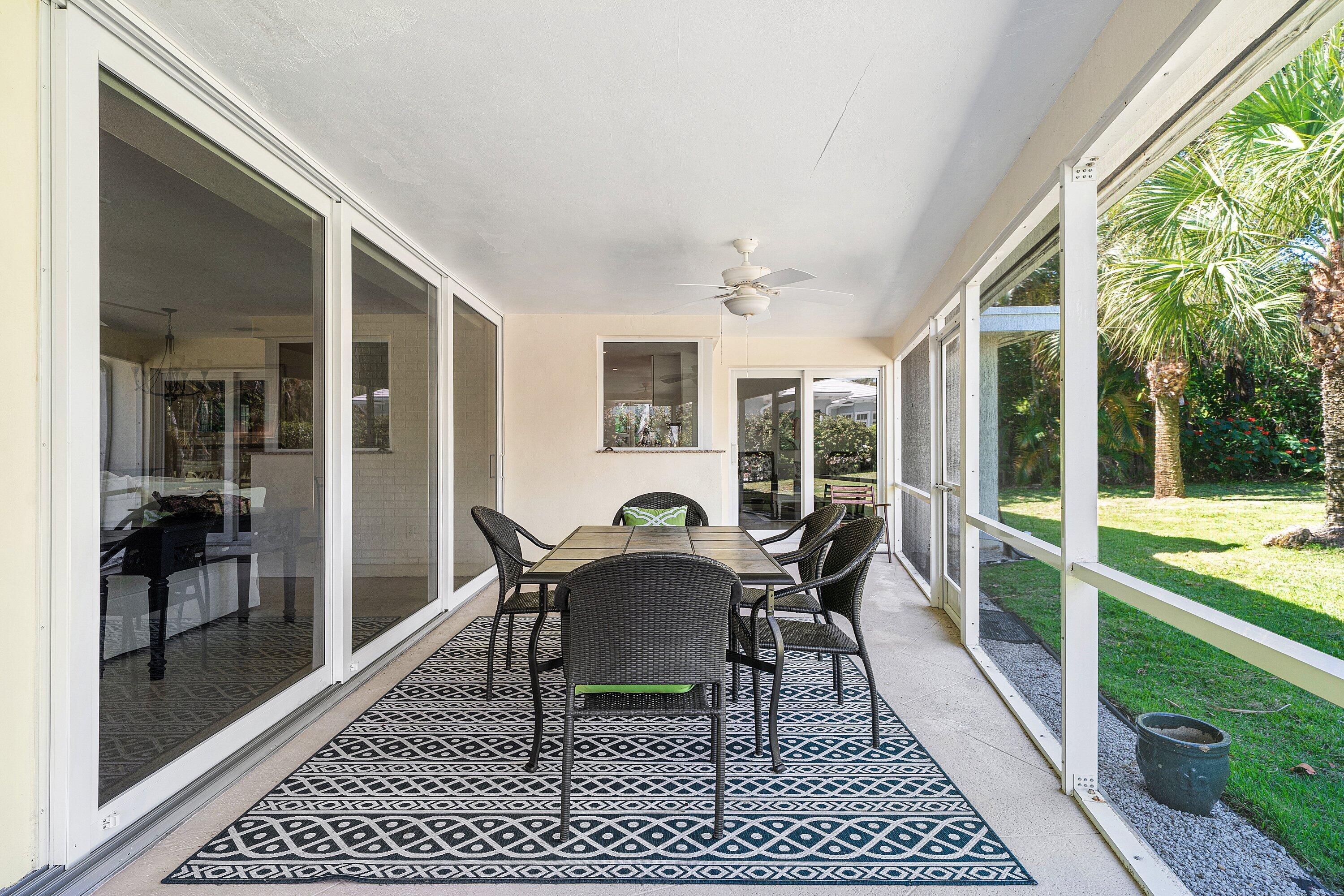 TROPICAL SHORES - Residential Lease