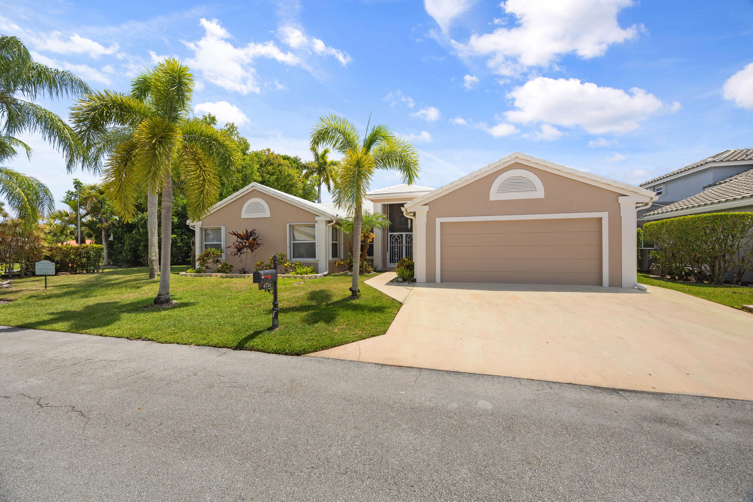 COQUINA LAKES - Residential