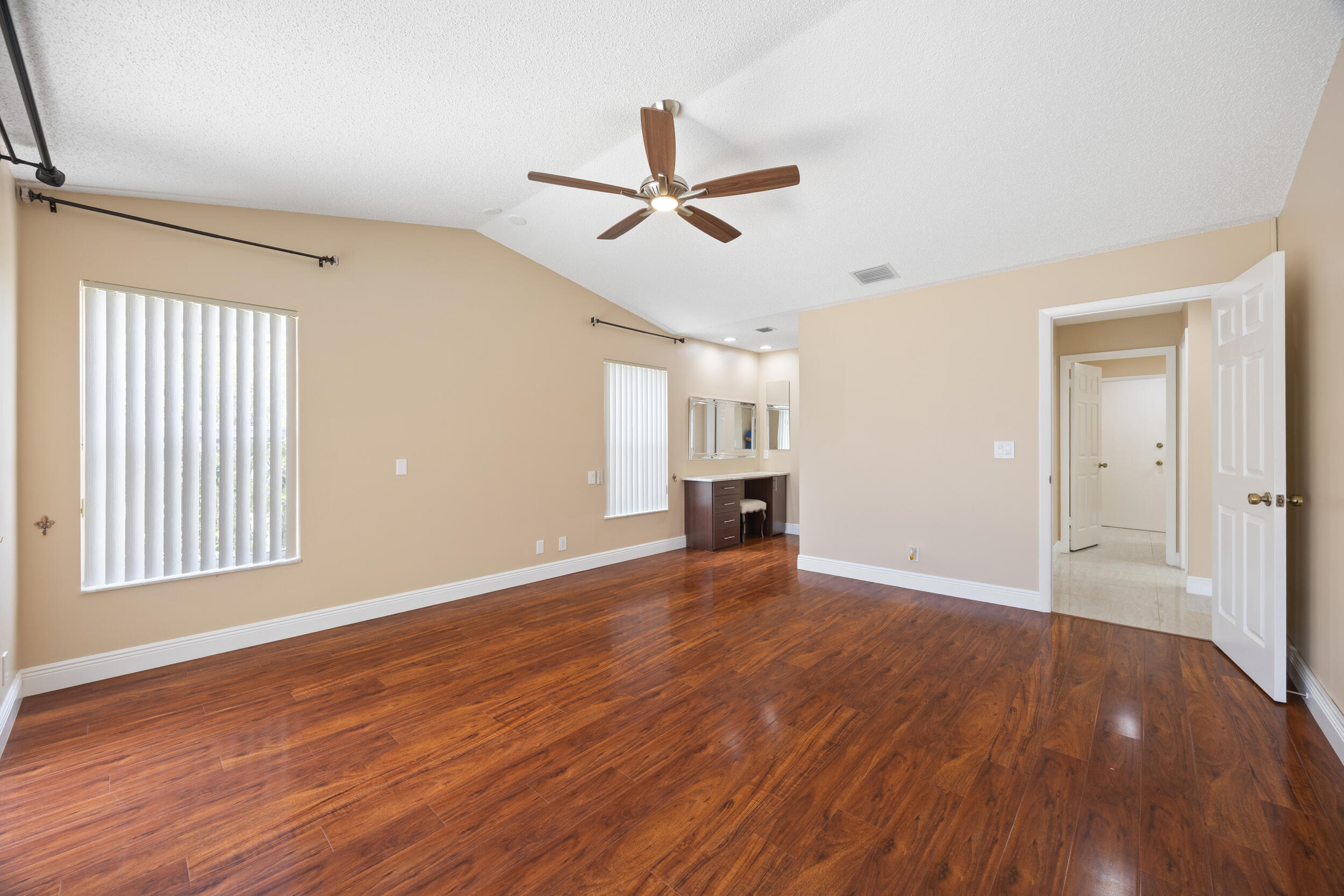 COQUINA LAKES - Residential