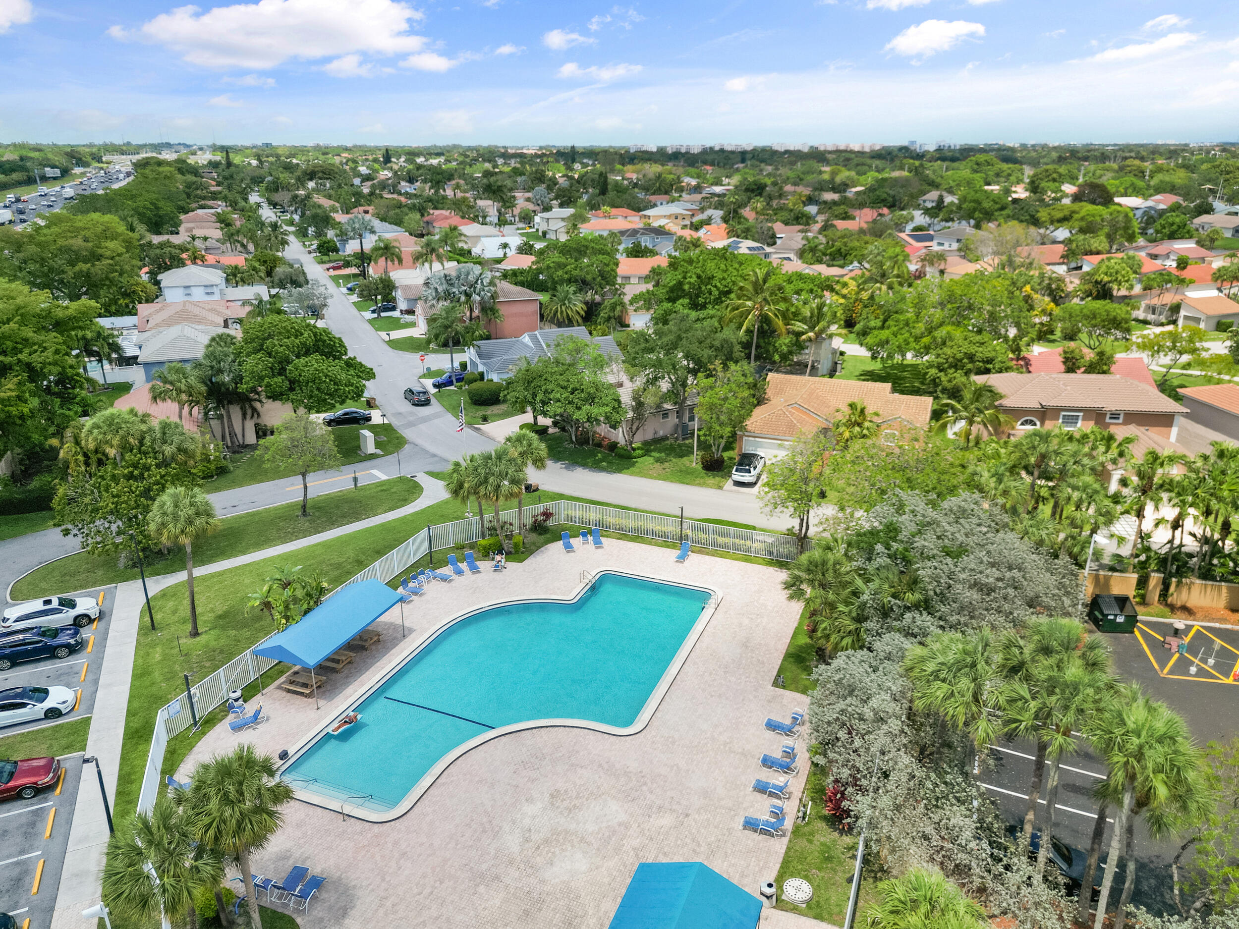 COQUINA LAKES - Residential