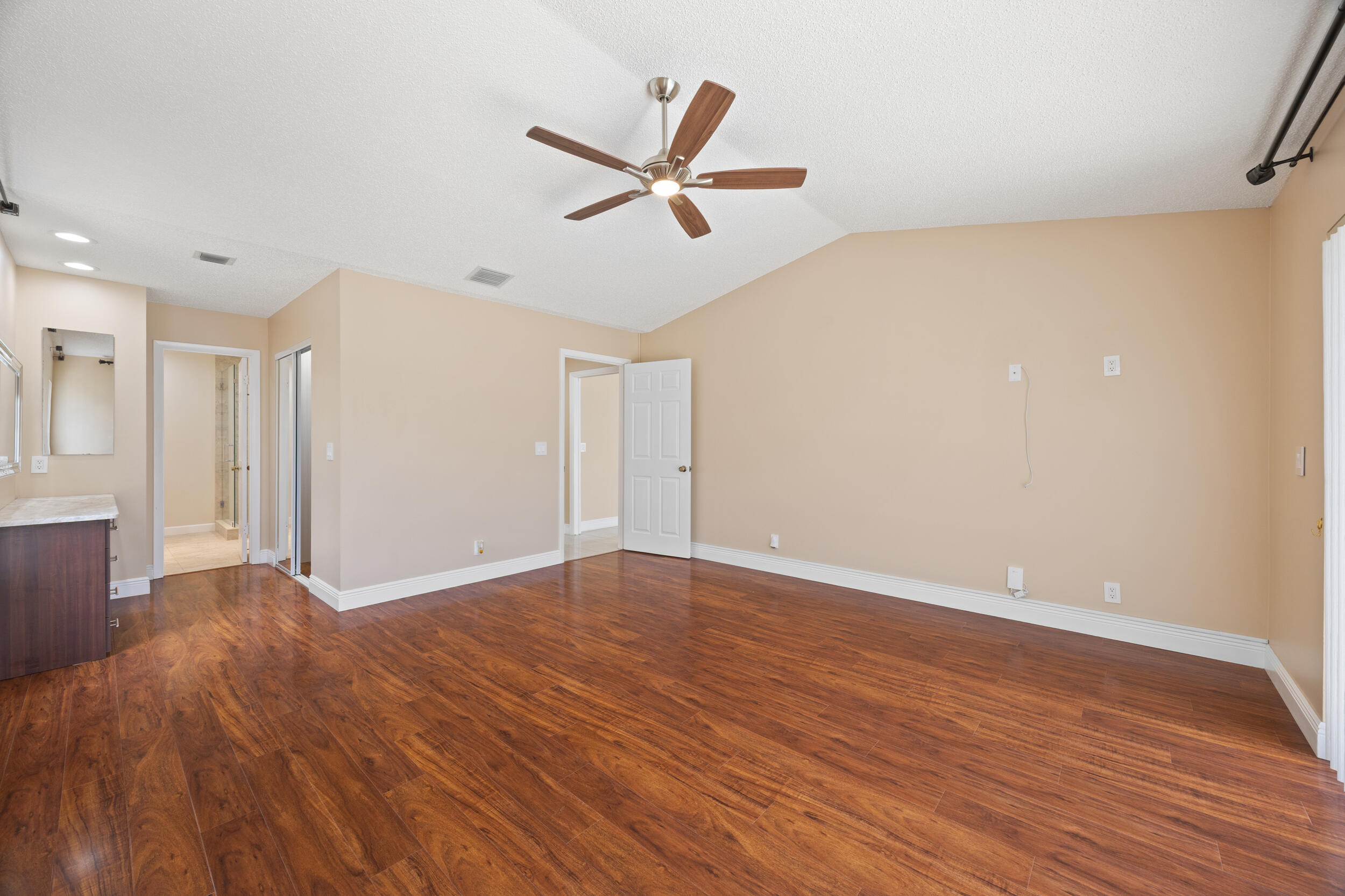 COQUINA LAKES - Residential