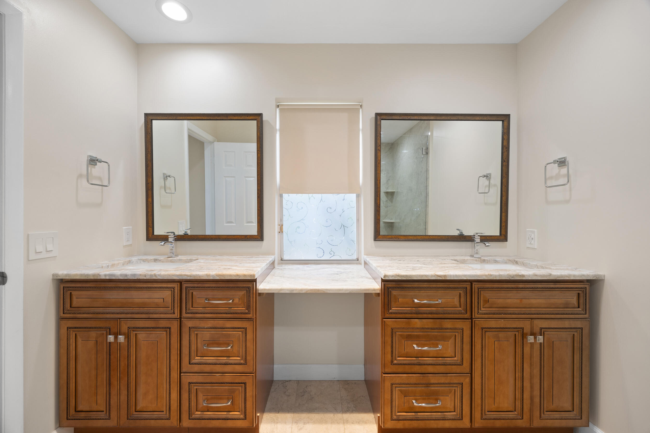 COQUINA LAKES - Residential