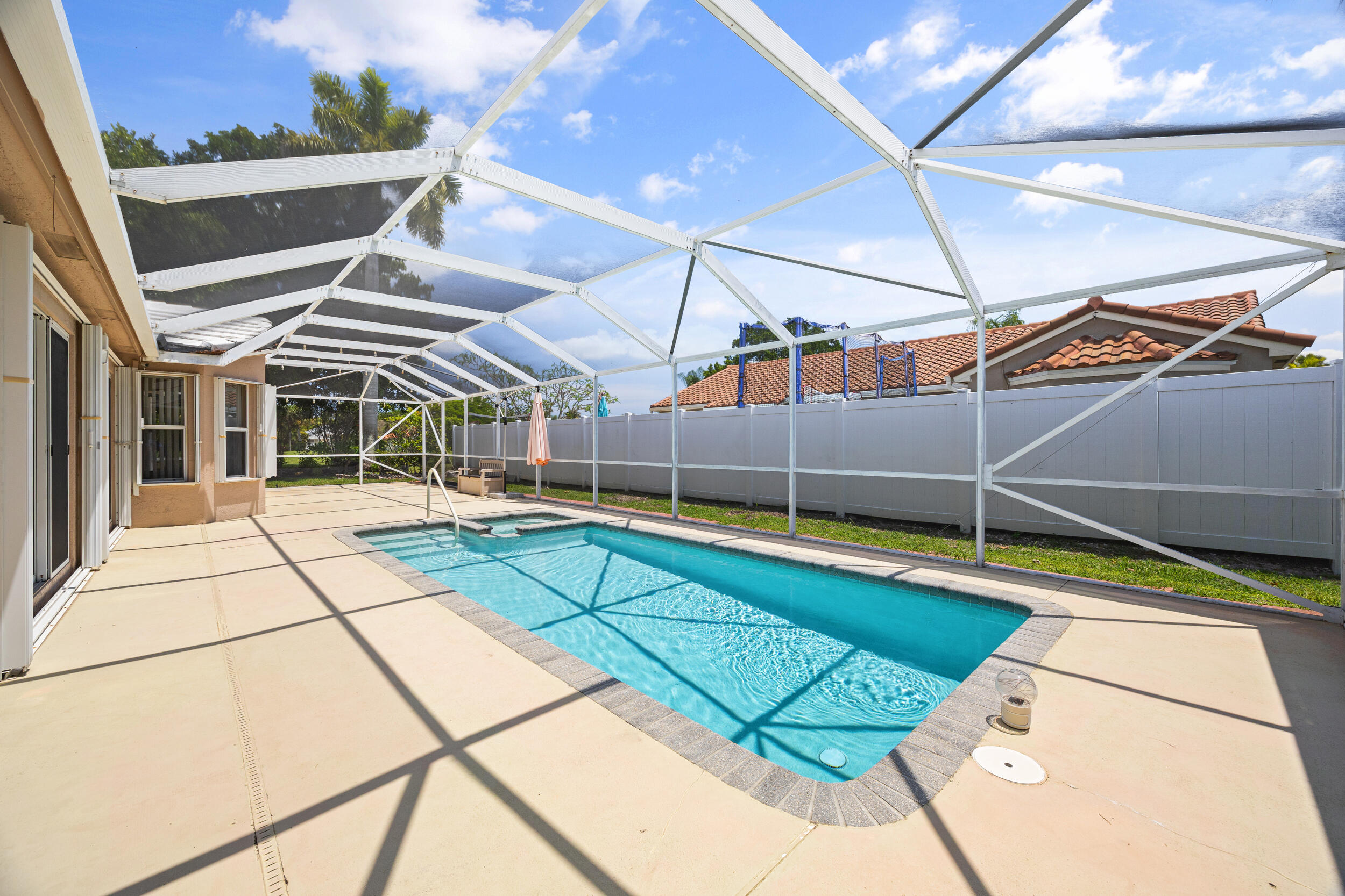 COQUINA LAKES - Residential