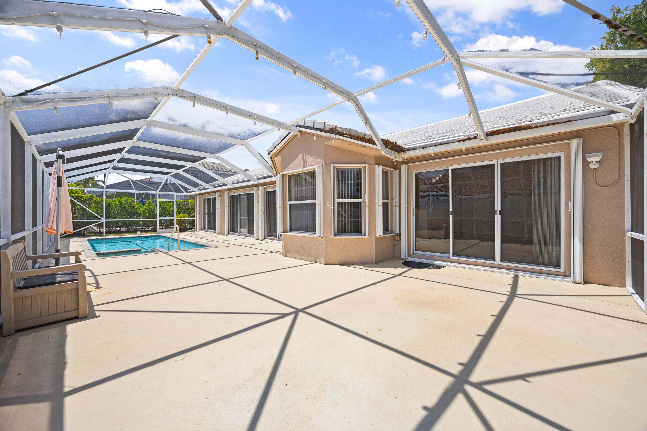 COQUINA LAKES - Residential