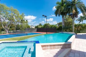 FIELDBROOK ESTATES - Residential