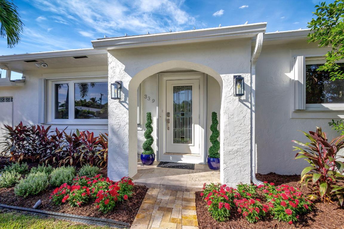 LITTLE RANCHES - Residential