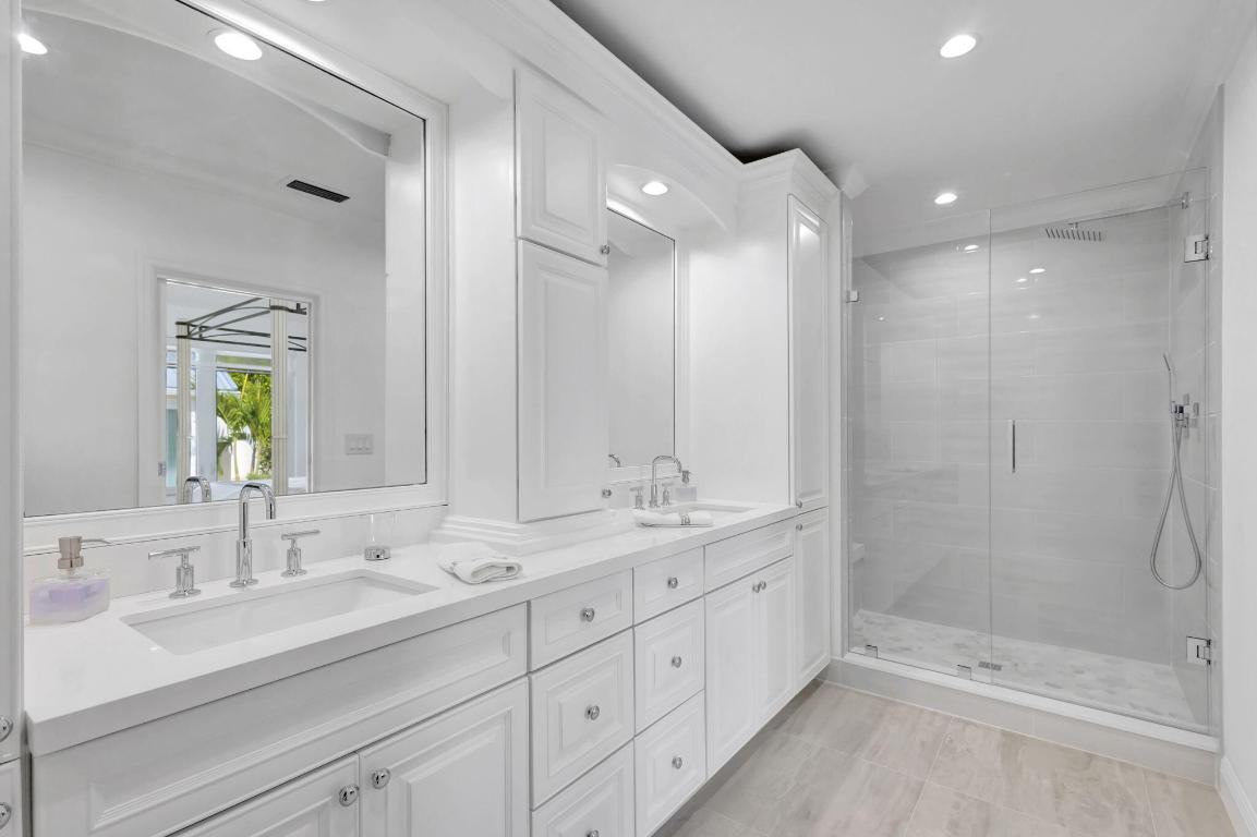 LITTLE RANCHES - Residential