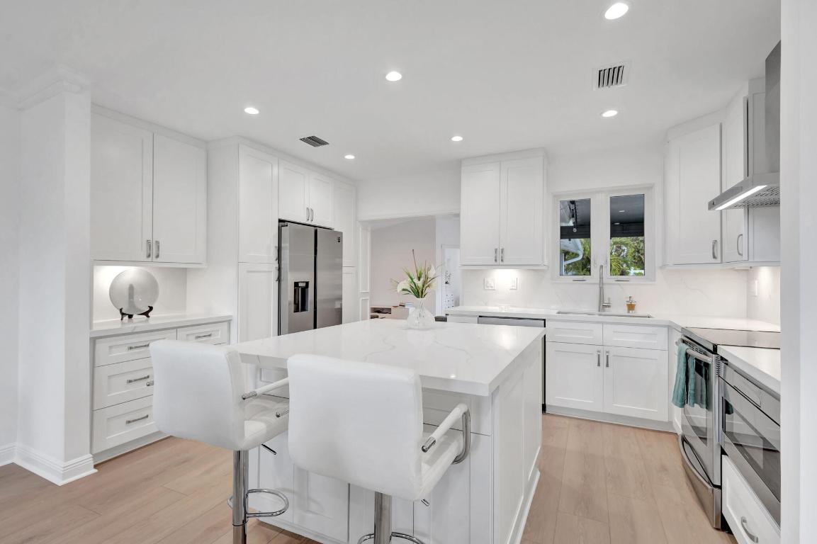 LITTLE RANCHES - Residential