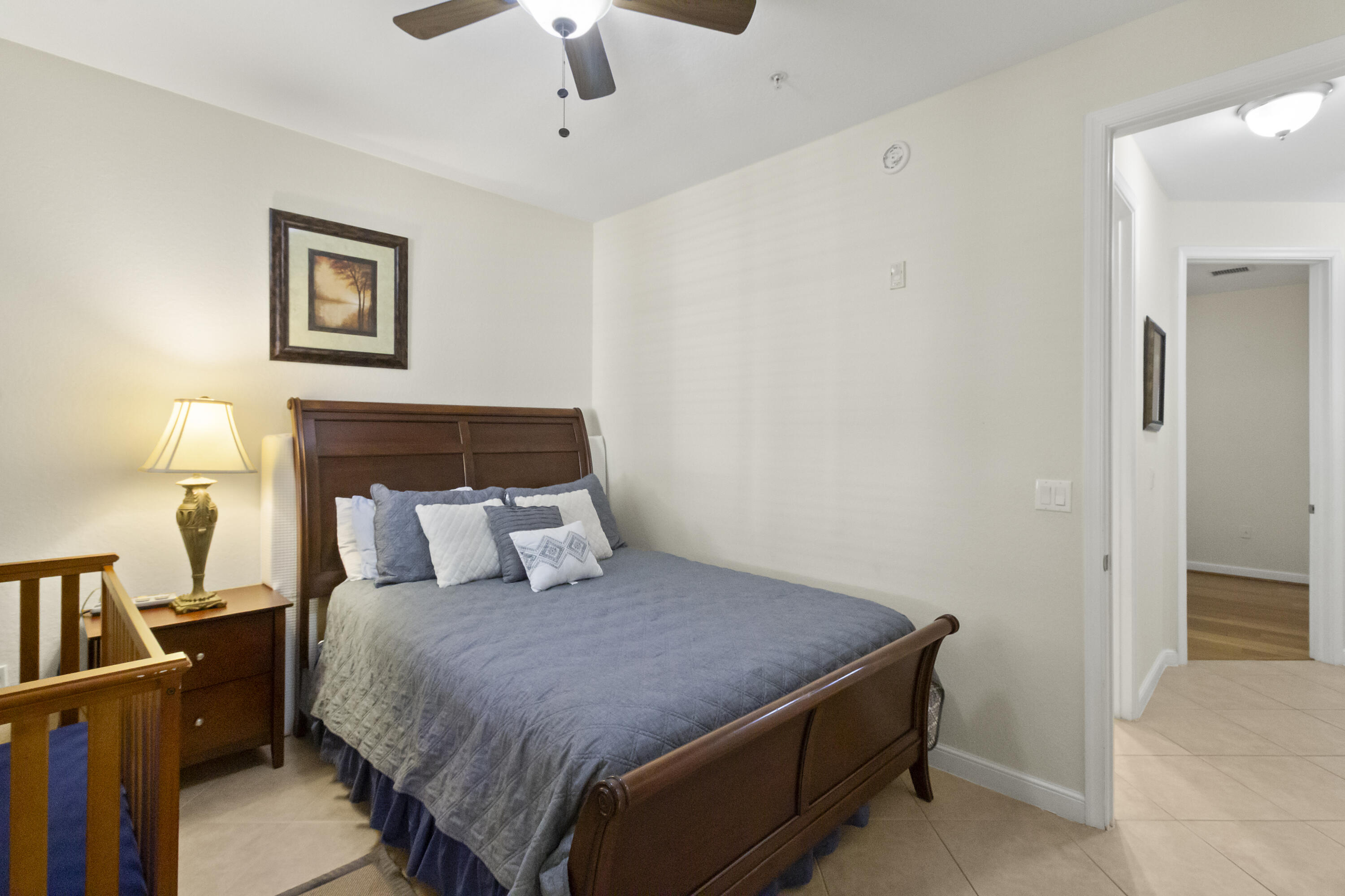 VILLA CARRARA CONDO - Residential