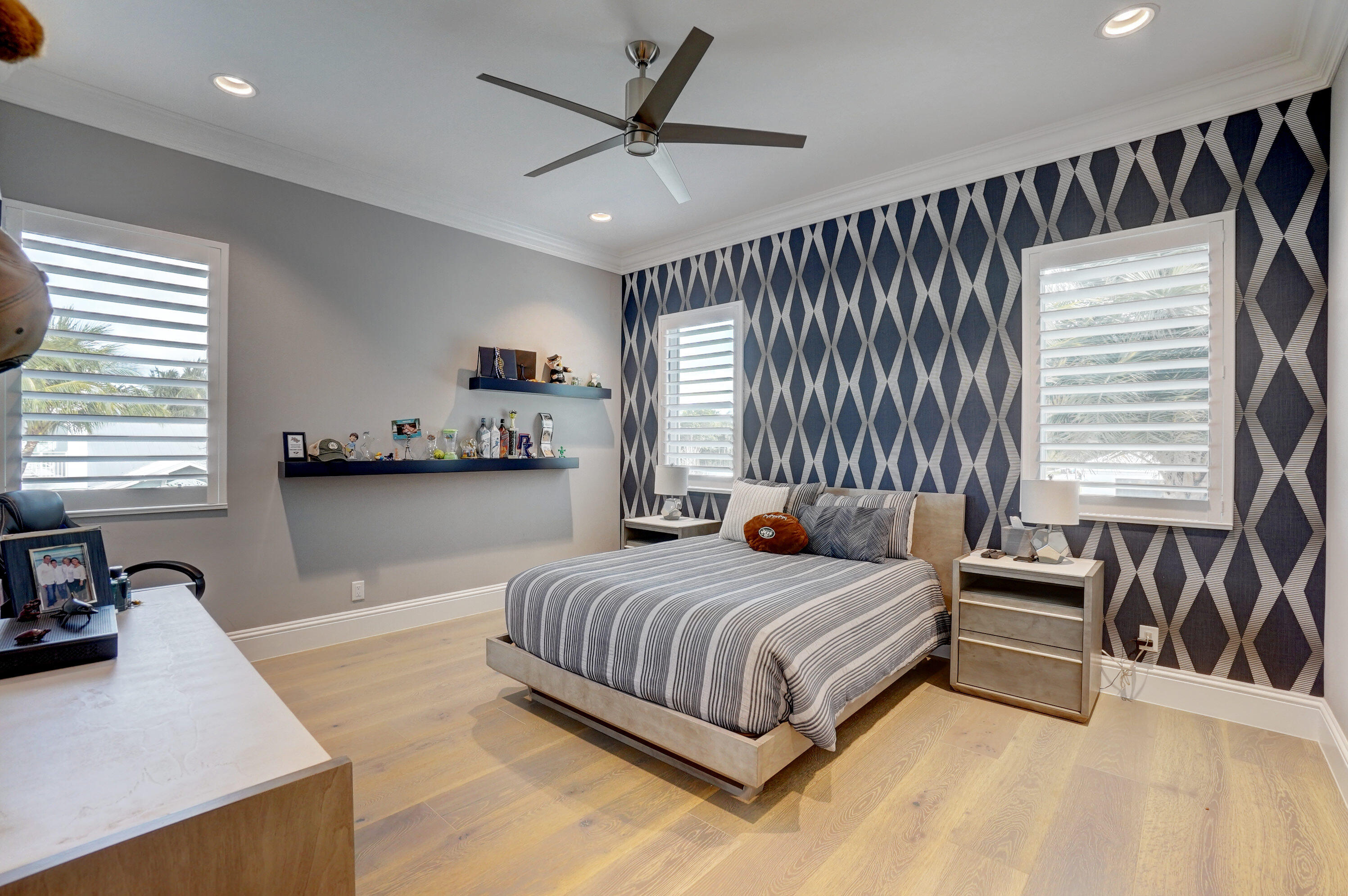 BOCA VILLAS - Residential