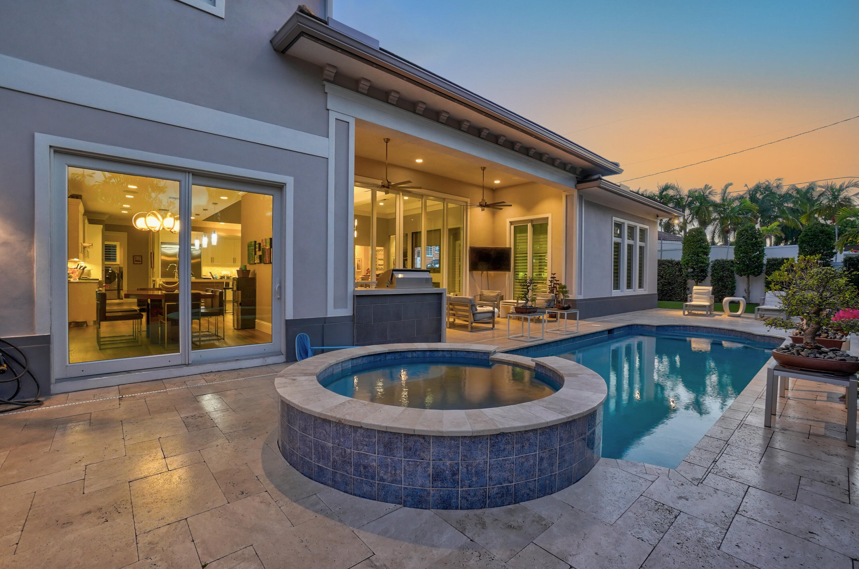 BOCA VILLAS - Residential