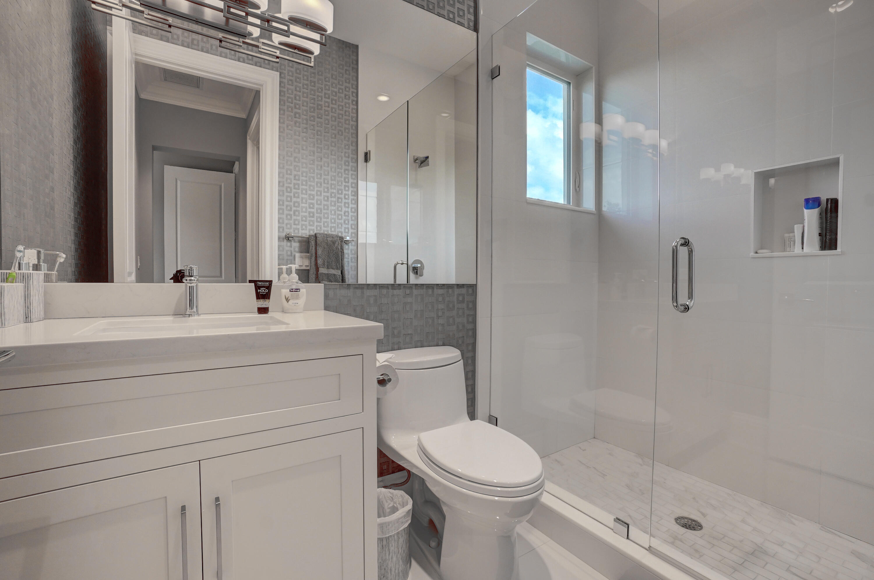 BOCA VILLAS - Residential