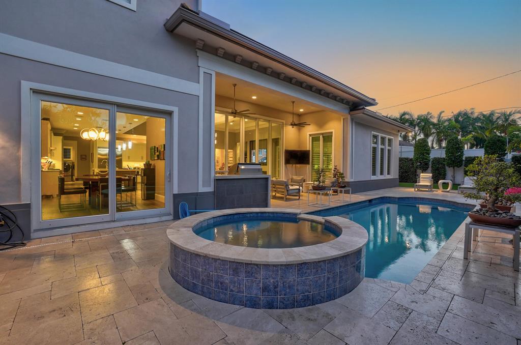 BOCA VILLAS - Residential