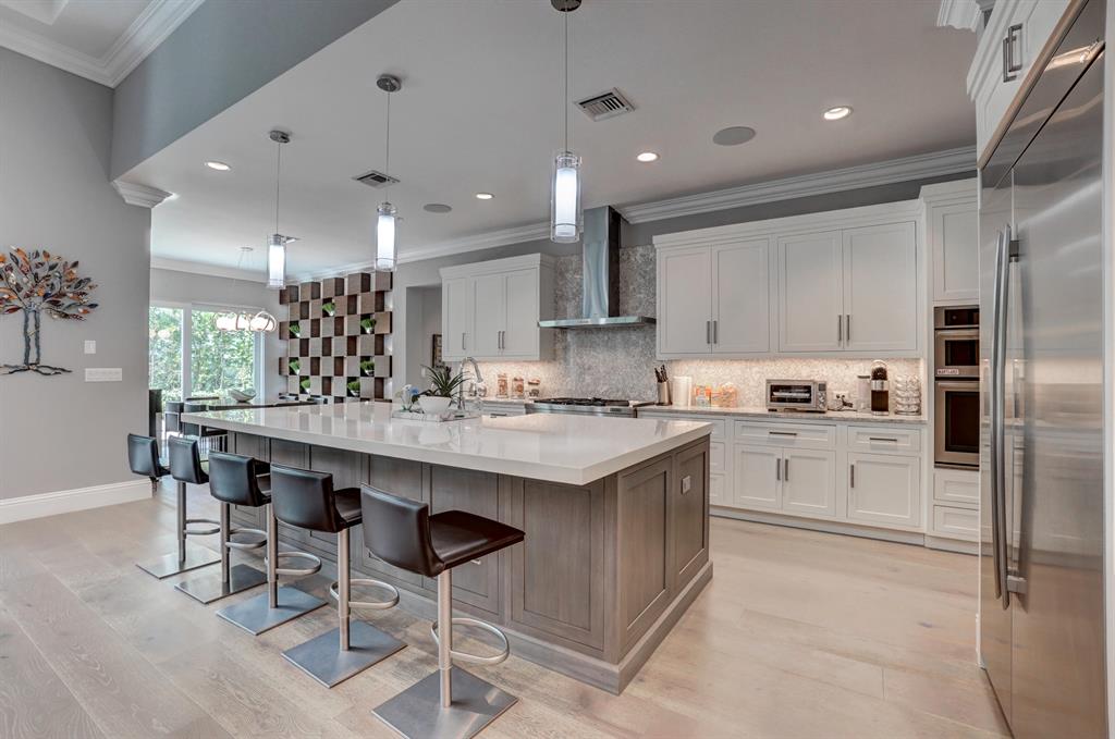 BOCA VILLAS - Residential