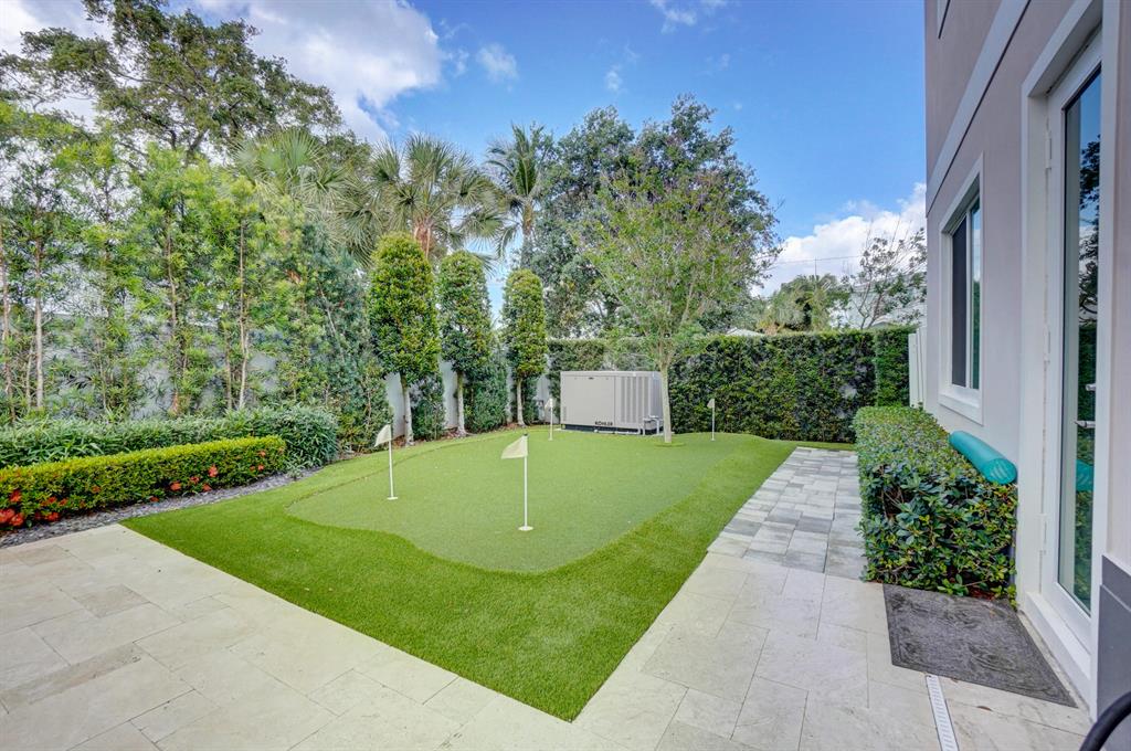 BOCA VILLAS - Residential