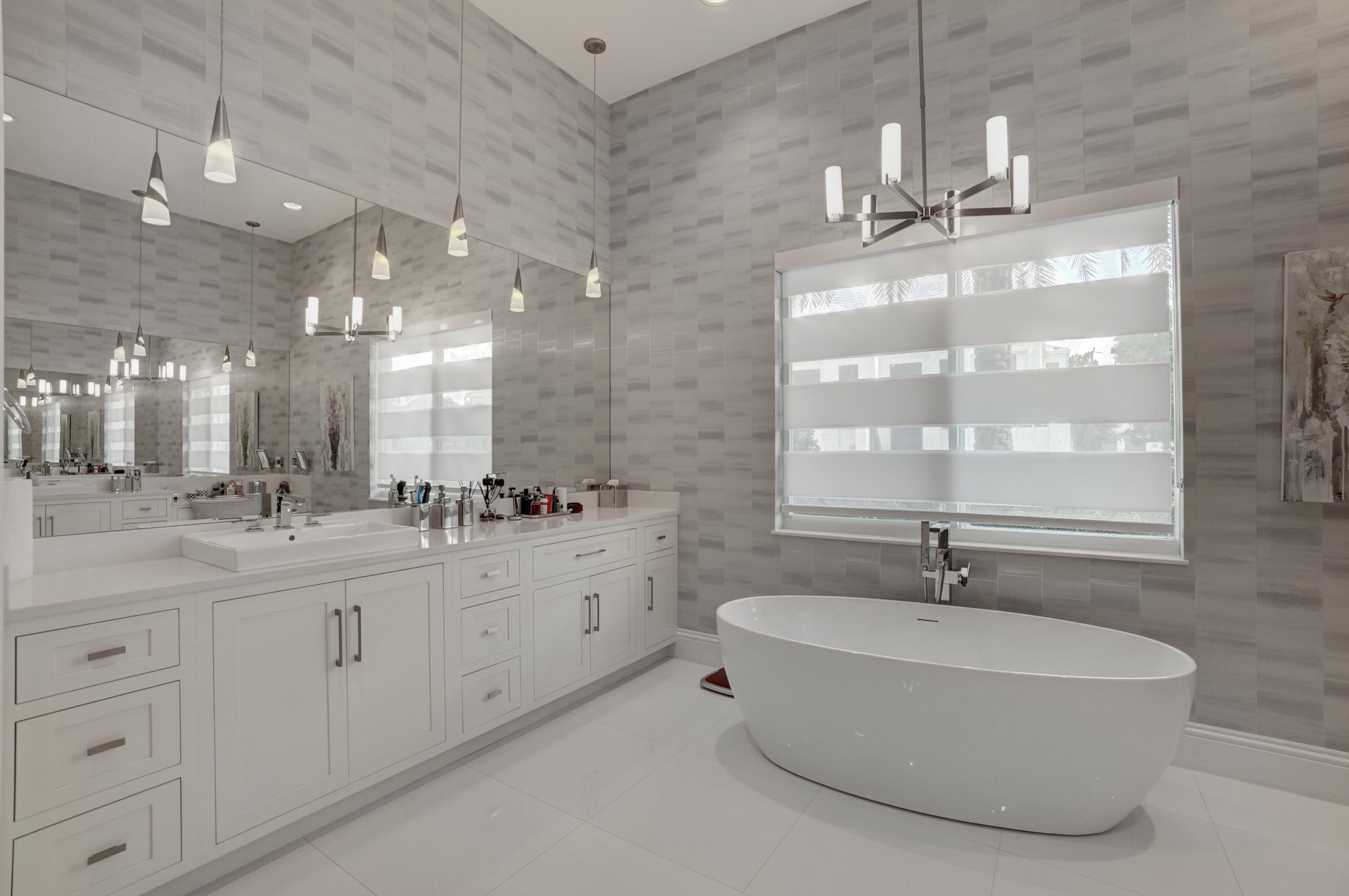 BOCA VILLAS - Residential