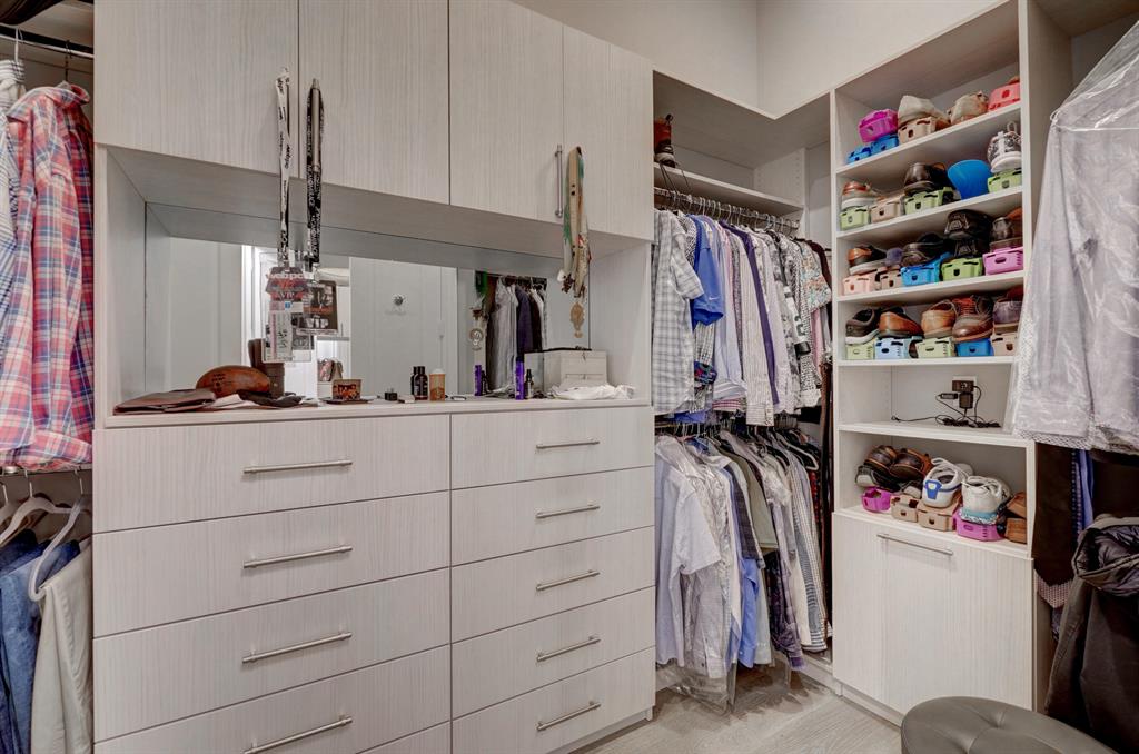 BOCA VILLAS - Residential