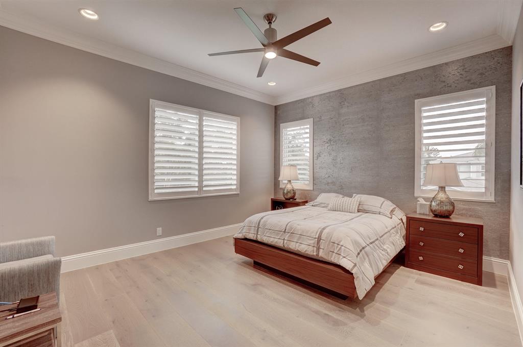 BOCA VILLAS - Residential