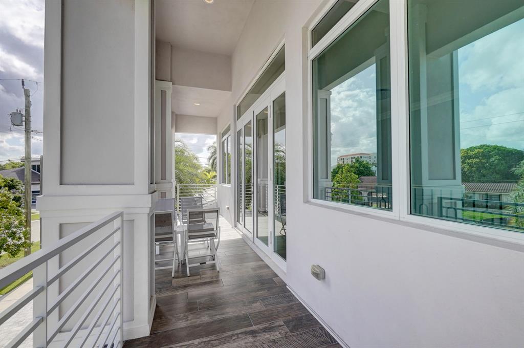 BOCA VILLAS - Residential