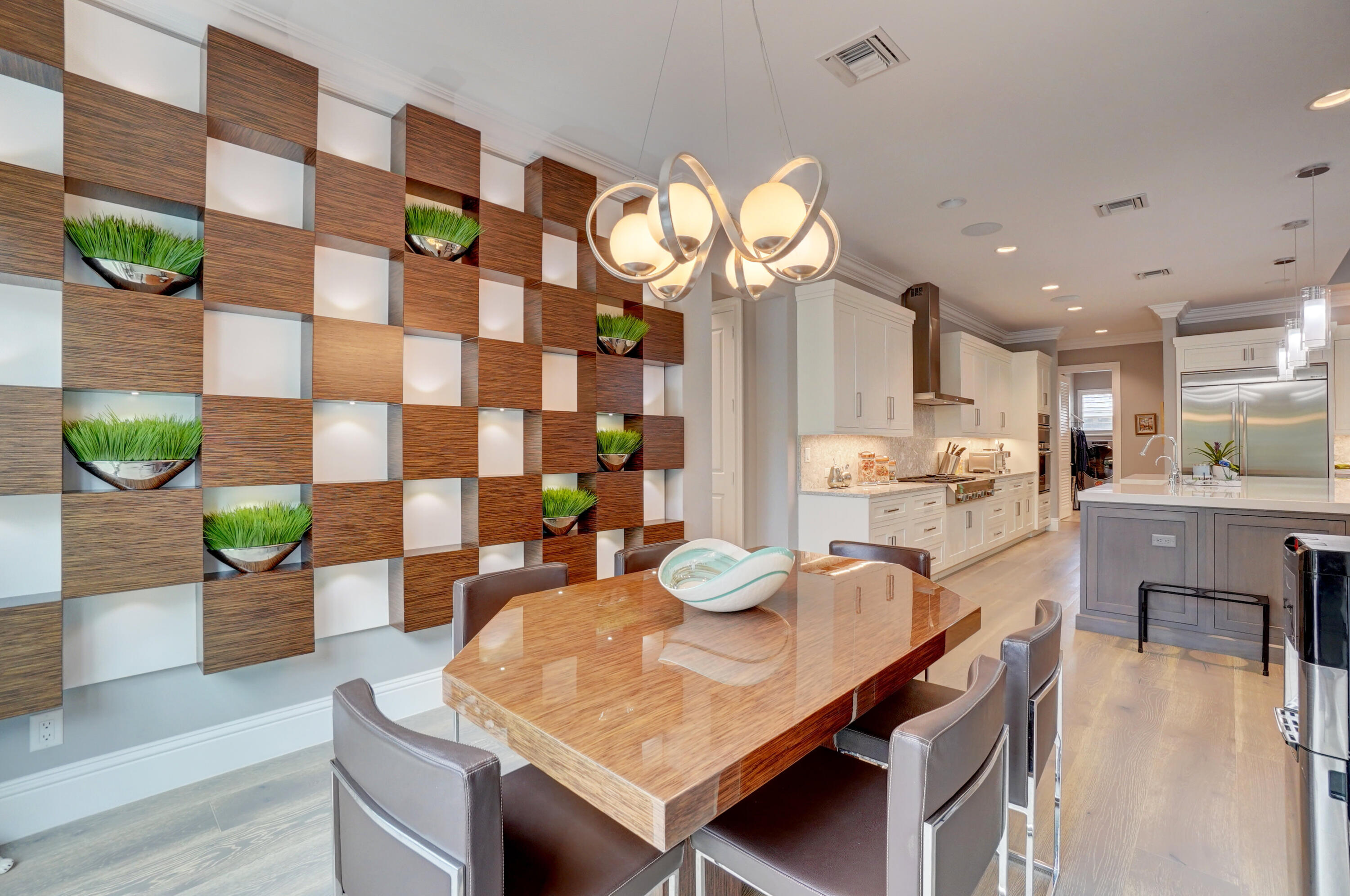 BOCA VILLAS - Residential