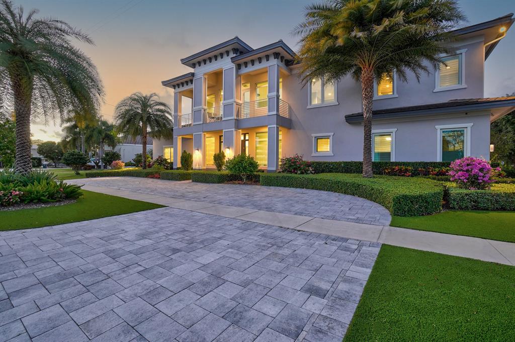 BOCA VILLAS - Residential