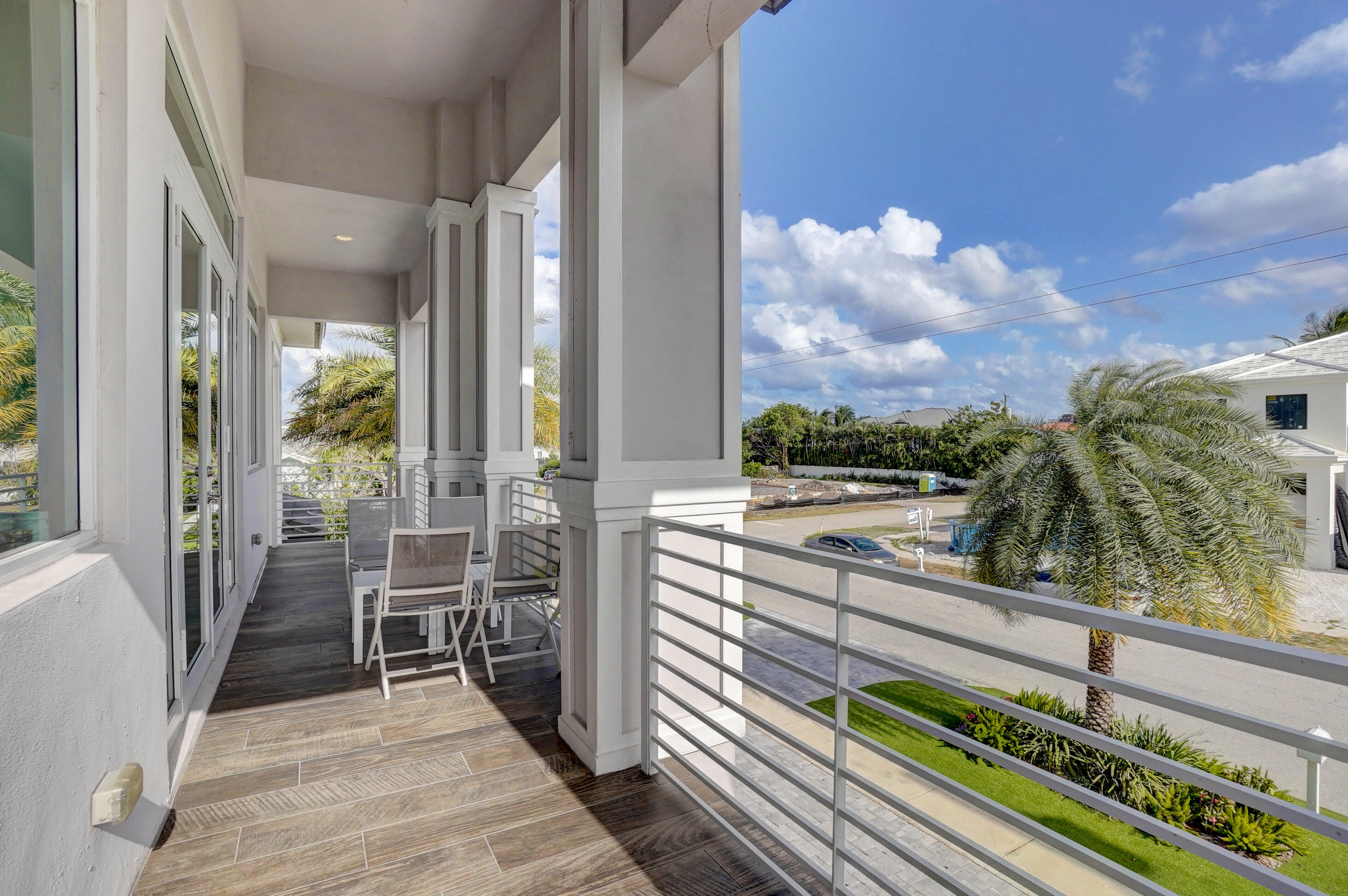 BOCA VILLAS - Residential