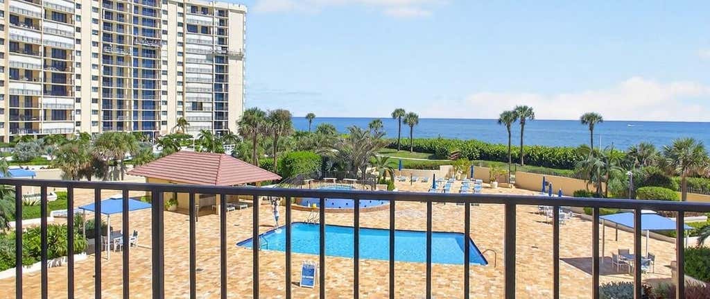 Photo of 100 OCEAN TRAIL Way #305, Jupiter, FL 33477 (MLS # B26068730)
