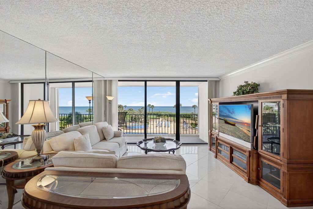 Photo of 100 OCEAN TRAIL Way #305, Jupiter, FL 33477 (MLS # B26068730)