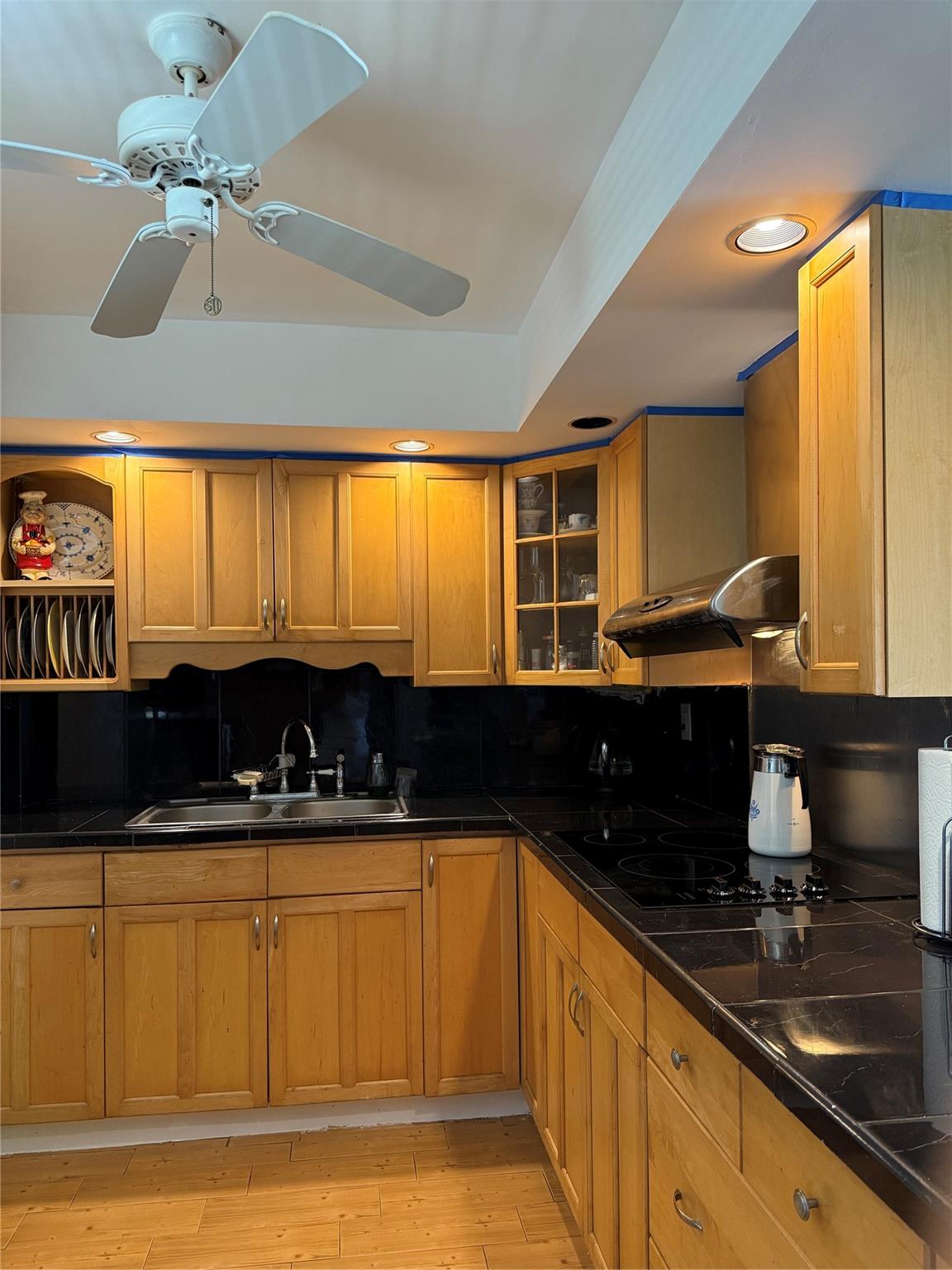 2859 Leonard Dr G406