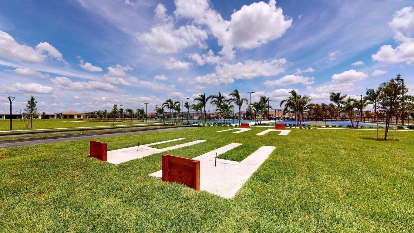 CRESSWIND PALM BEACH - Residential Lease