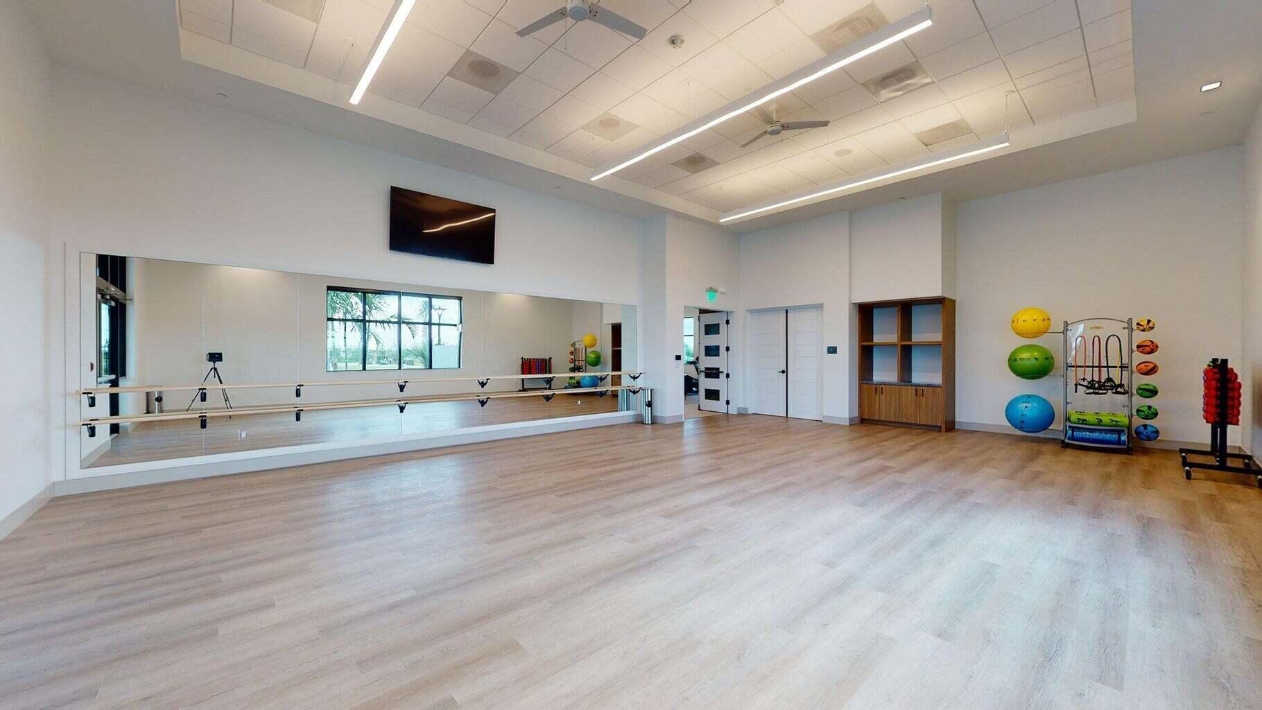 CRESSWIND PALM BEACH - Residential Lease