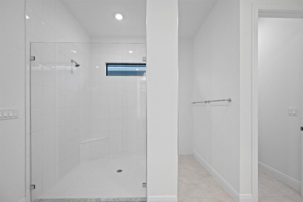 CRESSWIND PALM BEACH - Residential Lease