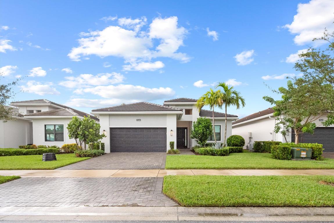 CRESSWIND PALM BEACH - Residential Lease