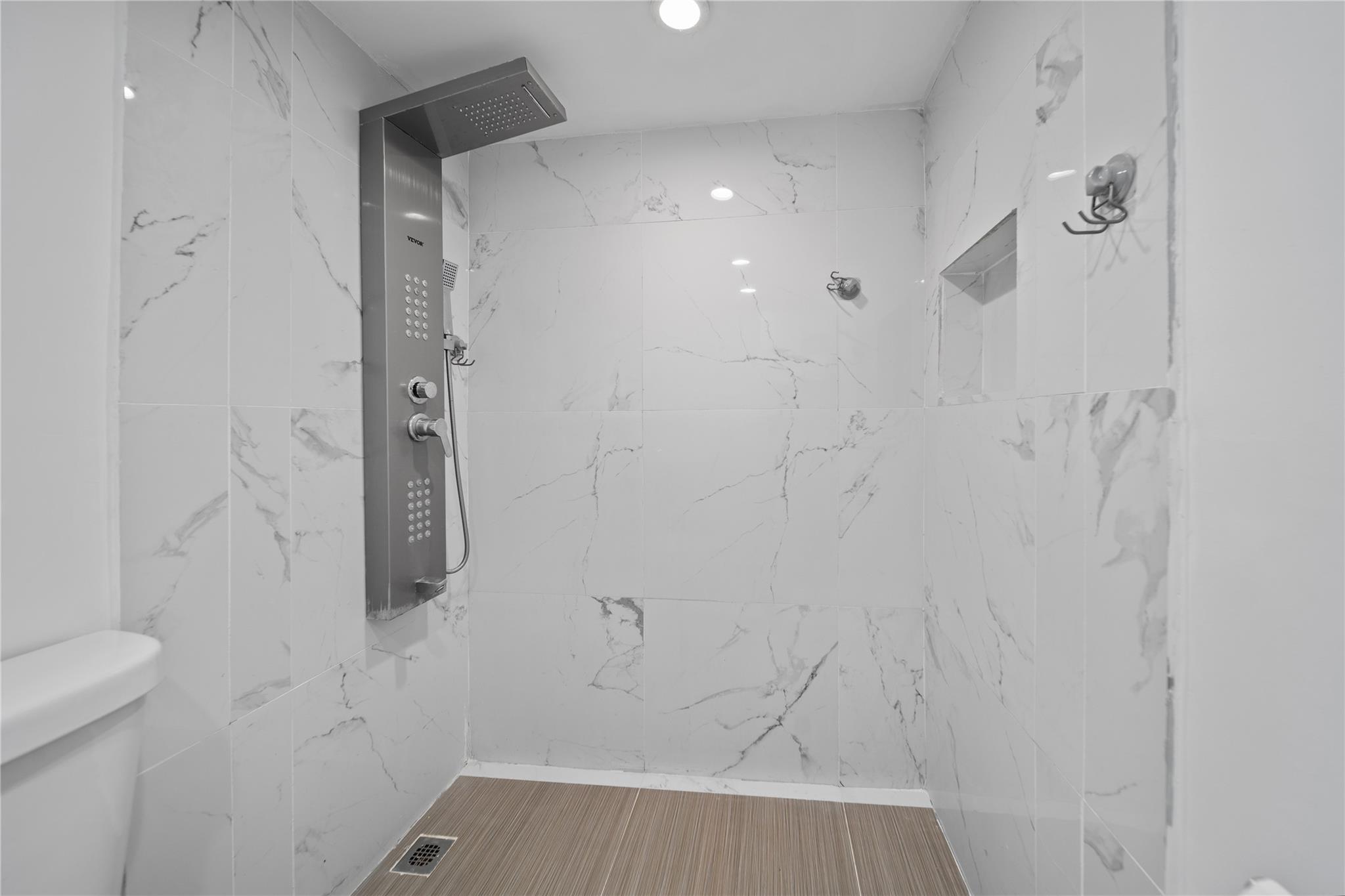 MAINLANDS OF TAMARAC LAKE - Residential