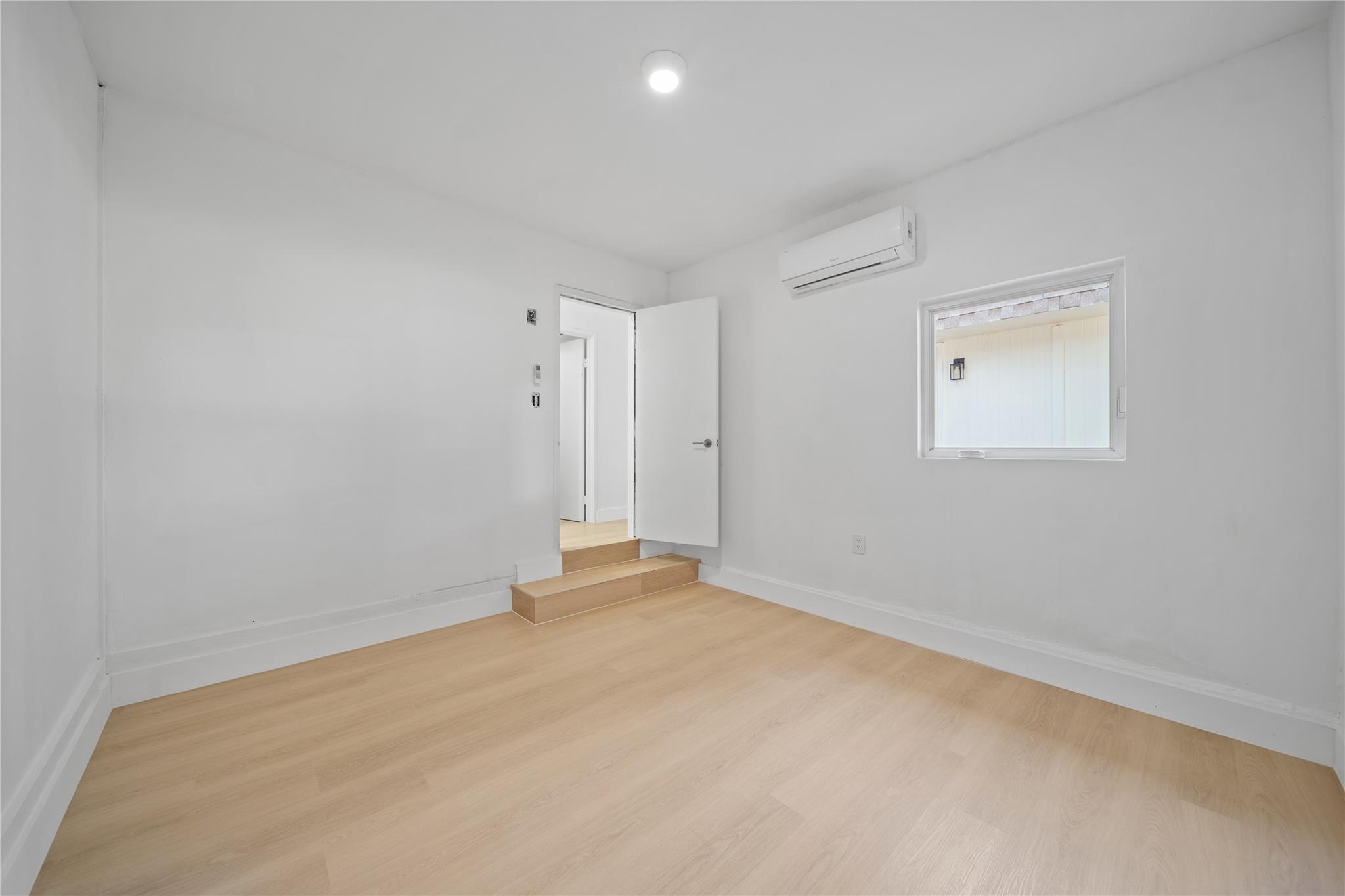 MAINLANDS OF TAMARAC LAKE - Residential