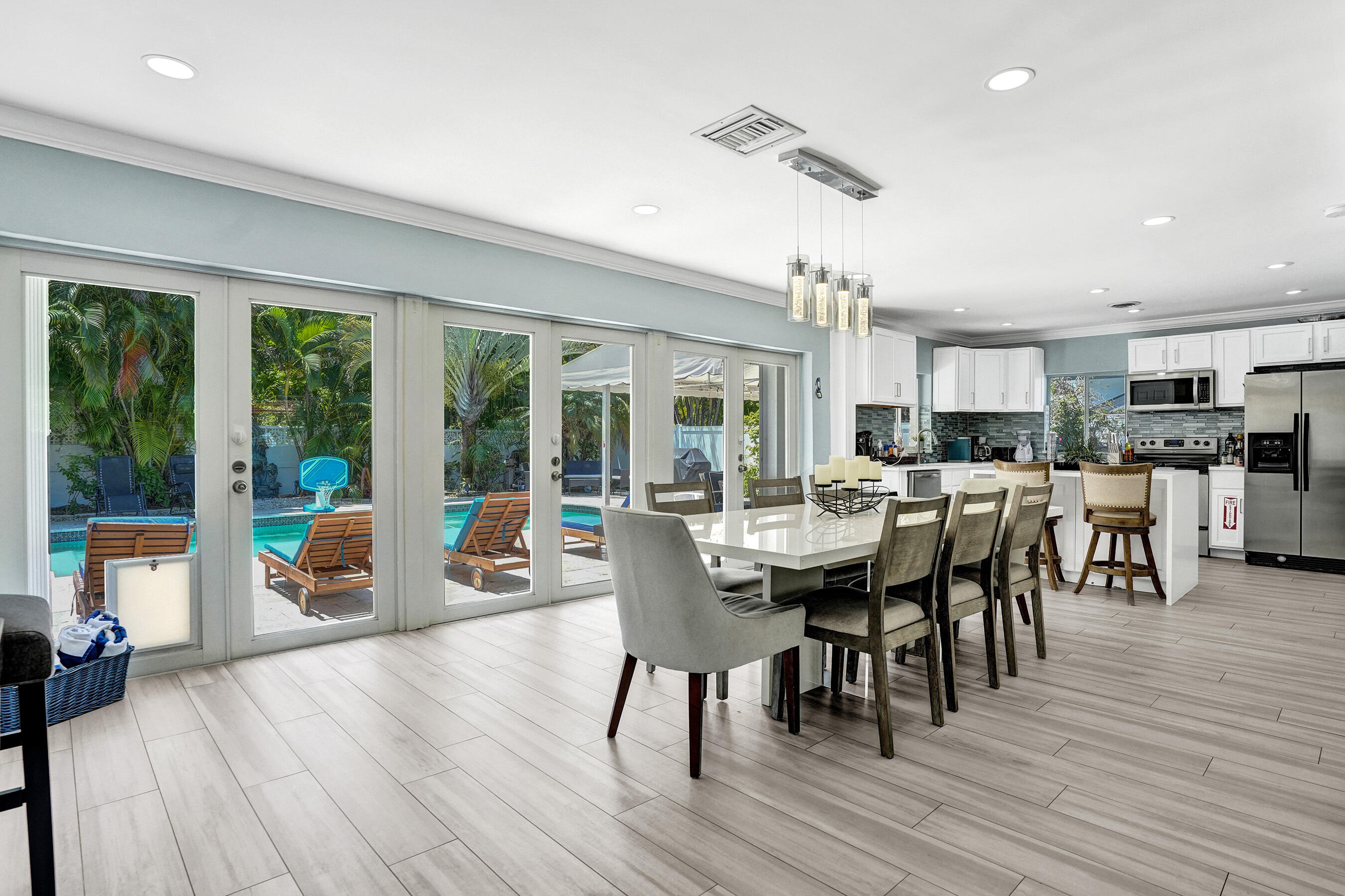 LAUDERDALE BEACH EXT - Residential Lease