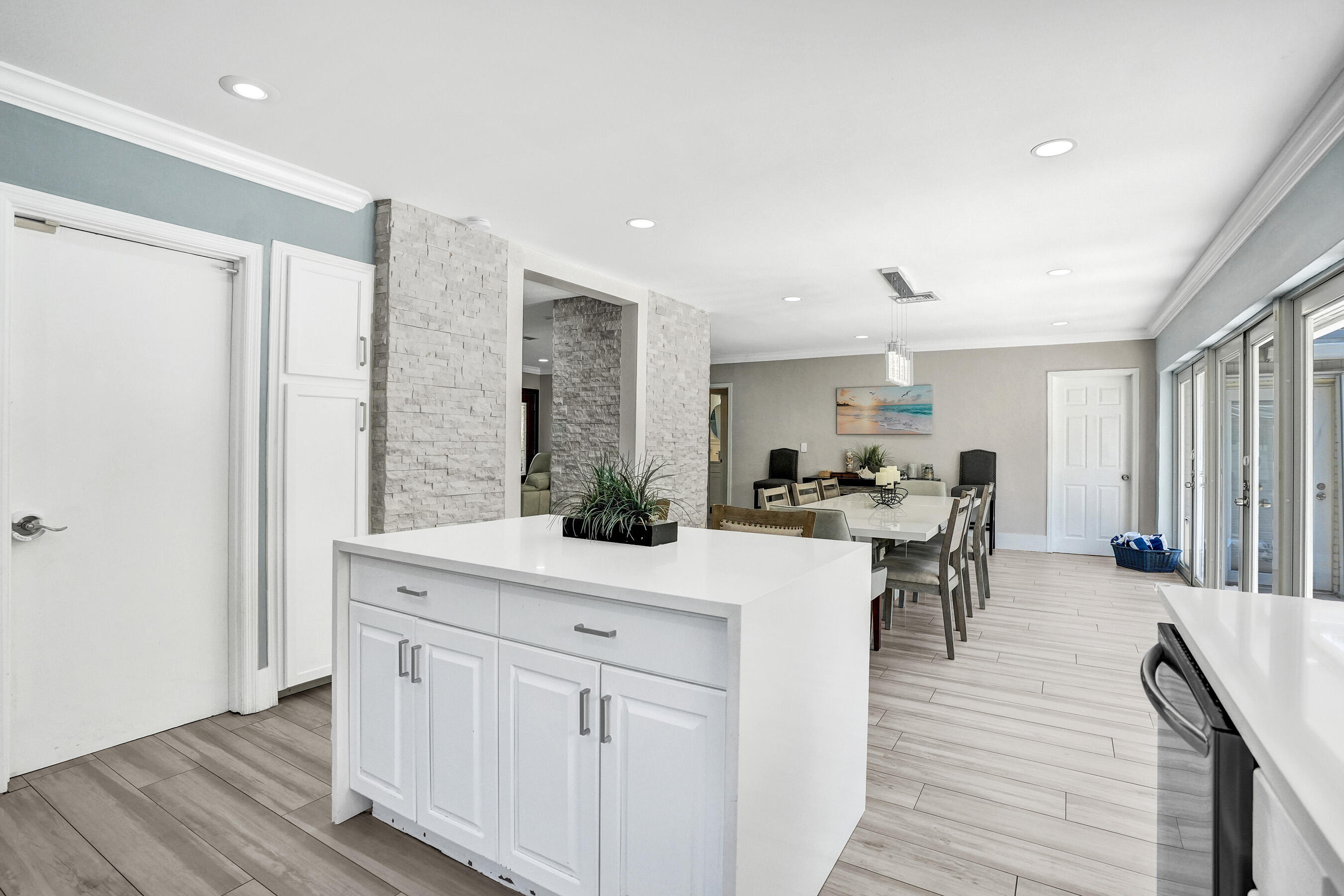 LAUDERDALE BEACH EXT - Residential Lease