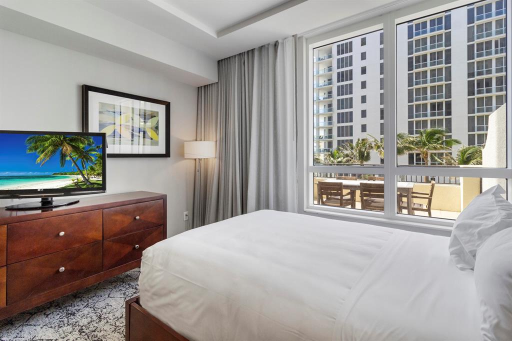 RESORT AT SINGER ISLAND HOTEL CONDO - Residential