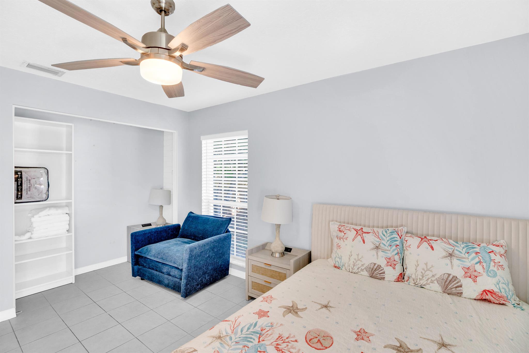 INDIAN RIVER HEIGHTS UNIT - Residential Lease