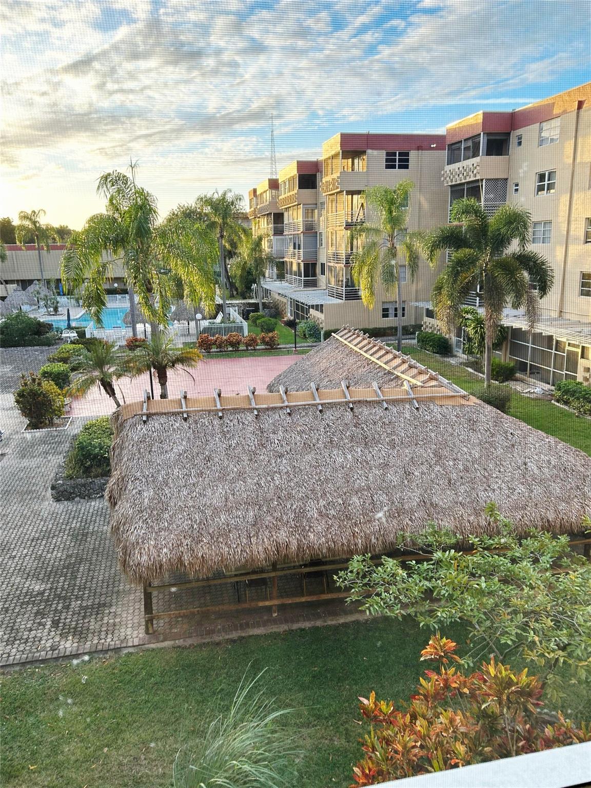 Polynesian Gardens Condo - Residential Lease