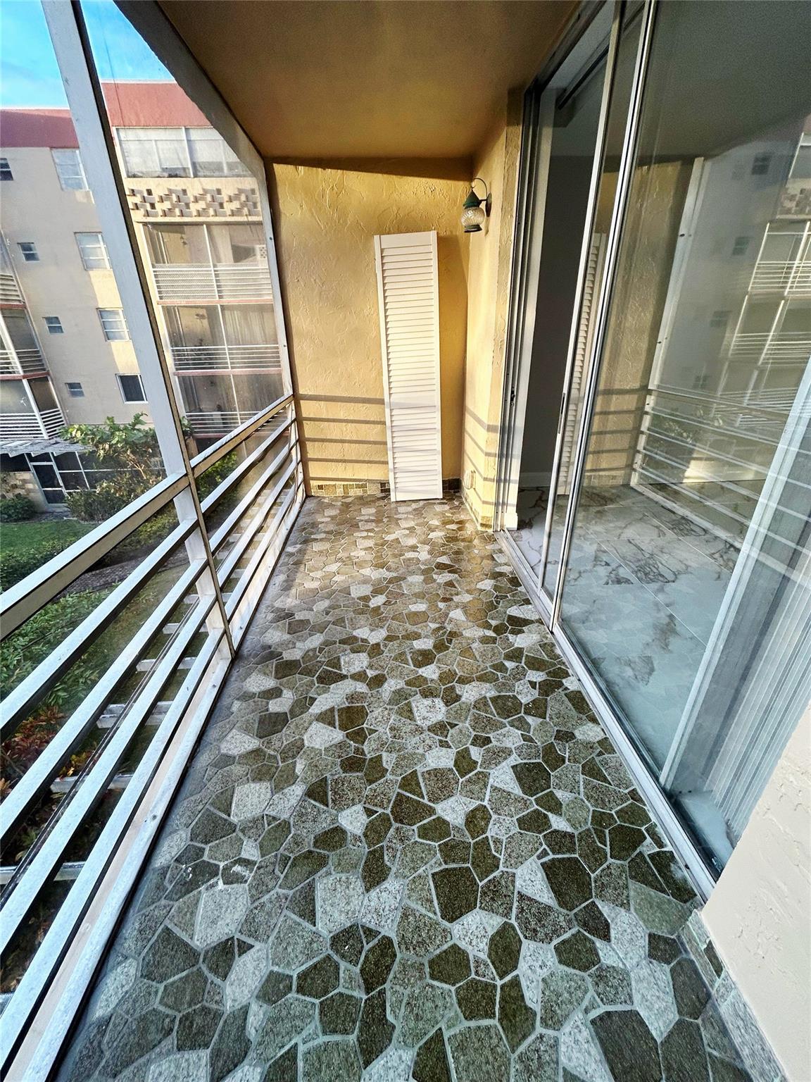 Polynesian Gardens Condo - Residential Lease