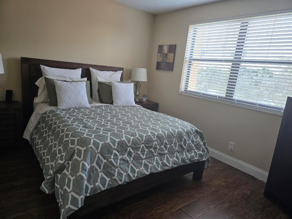 Waters Edge Condo Of - Residential Lease